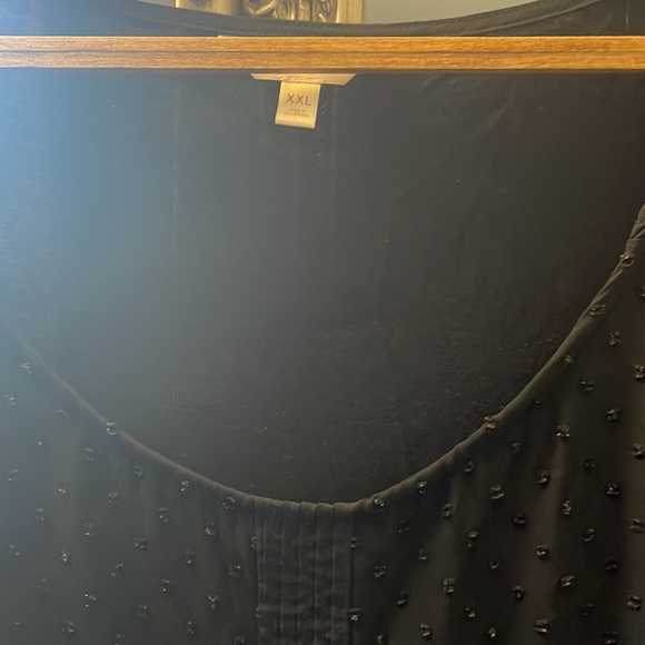 Pretty dress up or down sleeves are see through - Picture 3 of 4